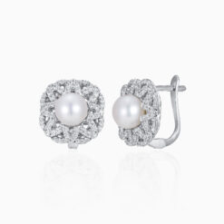 BÔNG TAI NGỌC TRAI