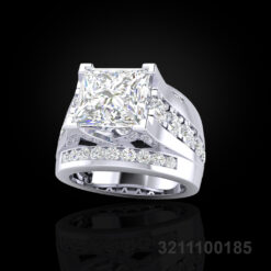 Princess Cut Diamond Engagement Ring